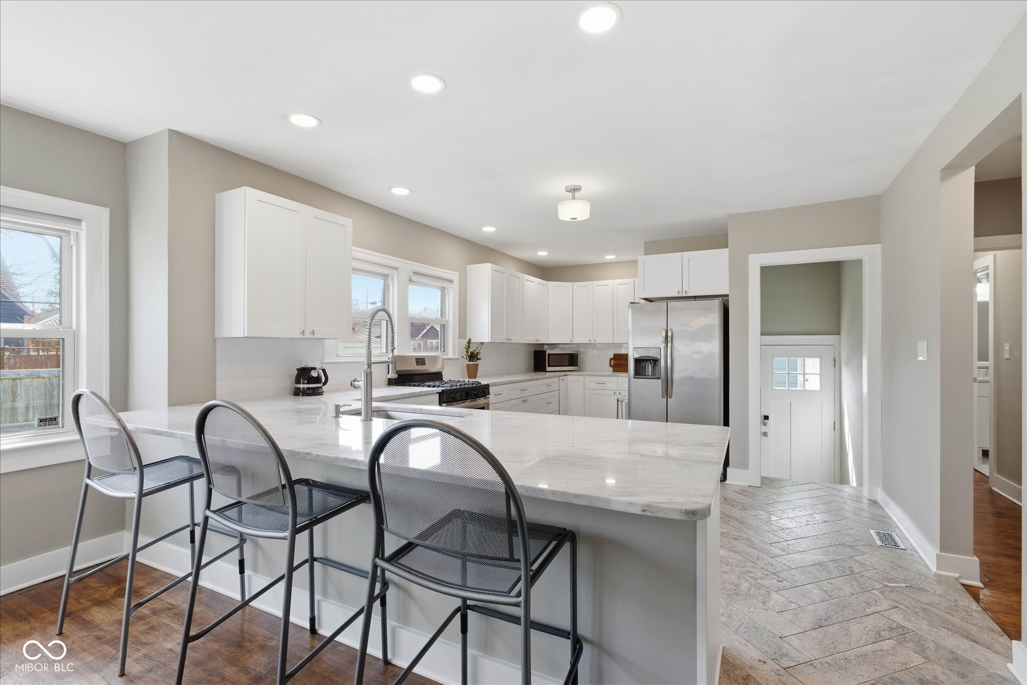 301 Berkley Road Indianapolis, IN 46208 - Photo 13 of 38