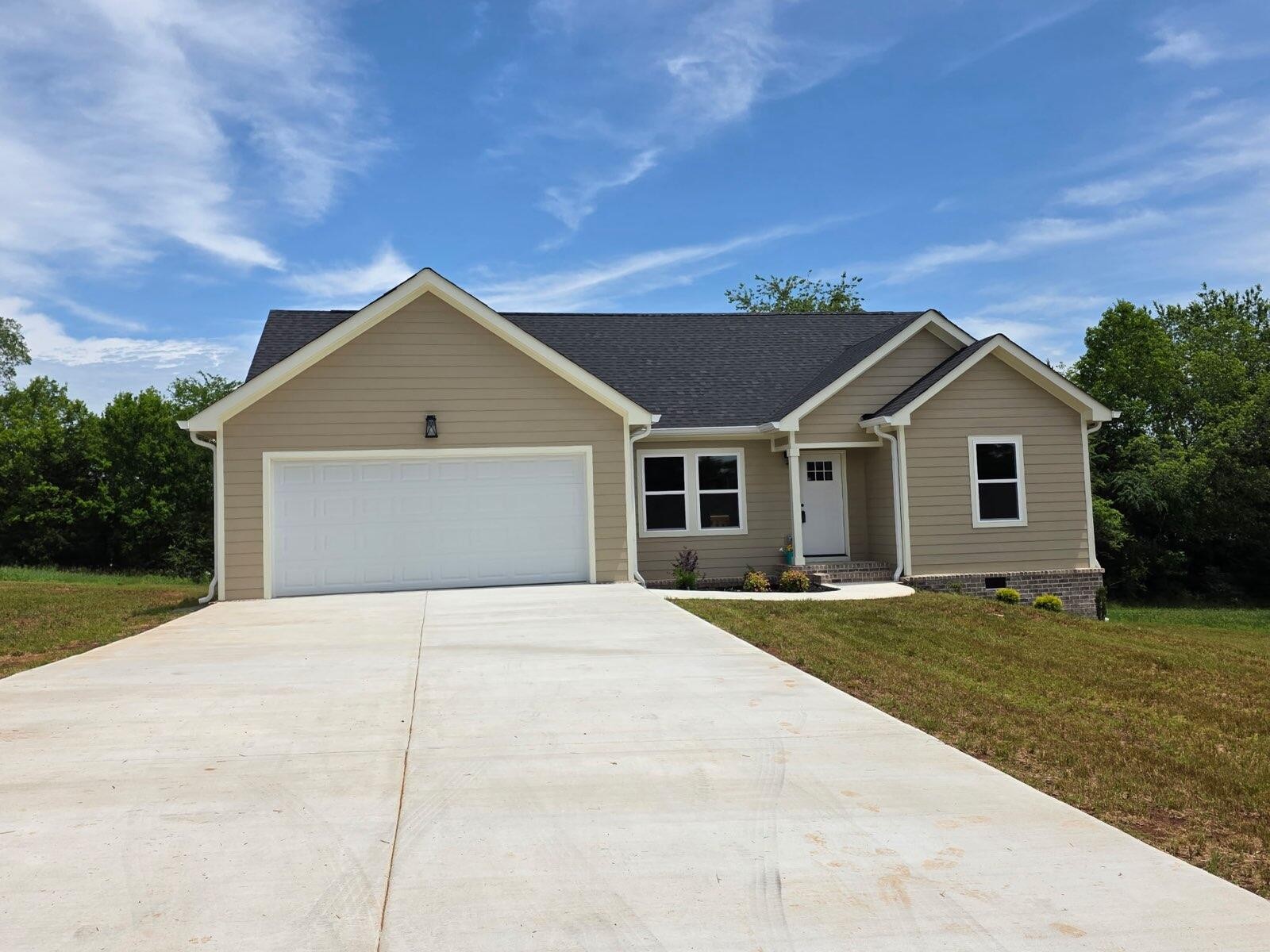 104 Co Road Athens, TN 37303 - Photo 1 of 24 Gallery Image 1
