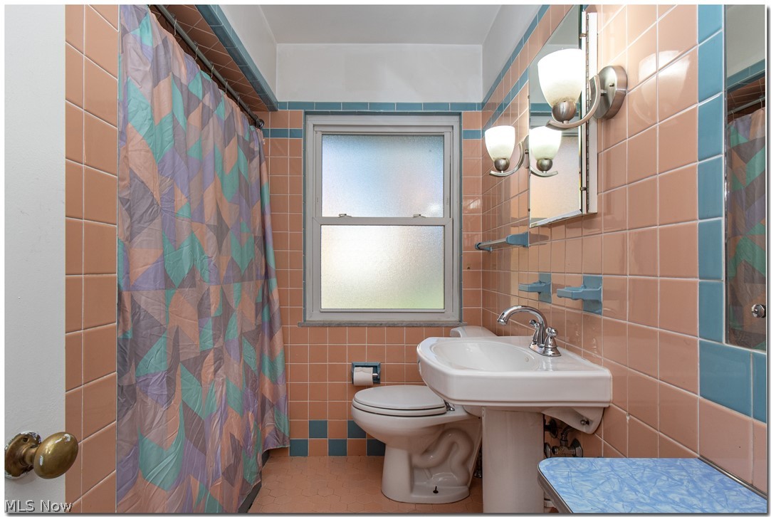 9300 Oakdale Road Parma, OH 44129 - Photo 14 of 35 Gallery Image 14