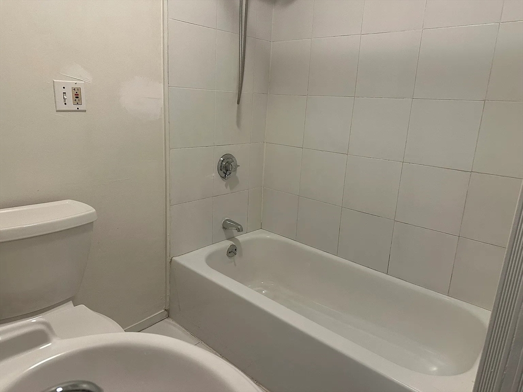 9 Playstead Road, Unit 2 Malden, MA 02148 - Photo 5 of 21