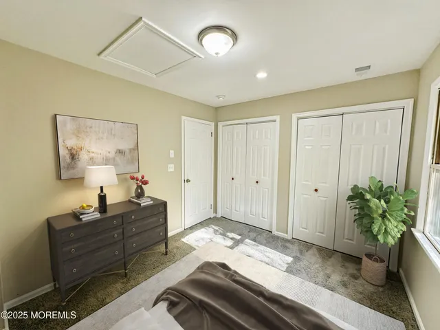 a view of entryway with front door