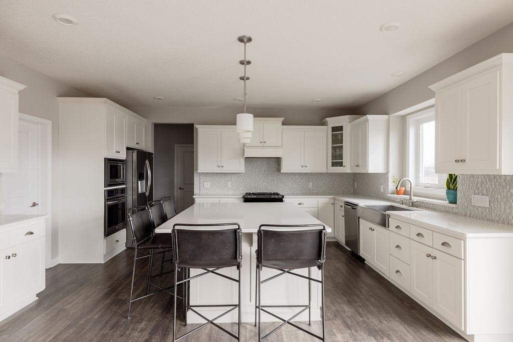 6510 Bridle Path Corcoran, MN 55340 - Photo 10 of 39