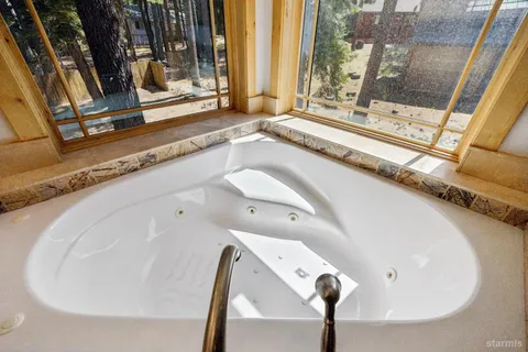 $980,000 | 1932 Apache Avenue, South Lake Tahoe, CA 96150