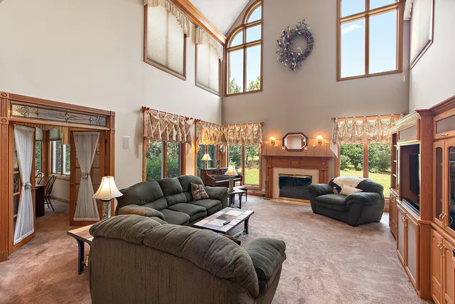 $1,099,000 | 12444 Lake View Drive, Orland Park, IL 60467