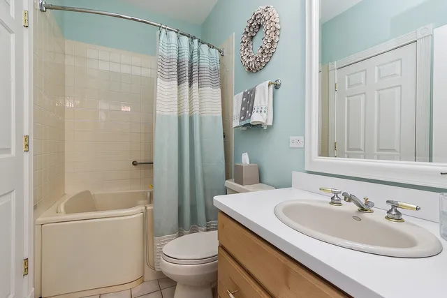 $1,099,000 | 12444 Lake View Drive, Orland Park, IL 60467