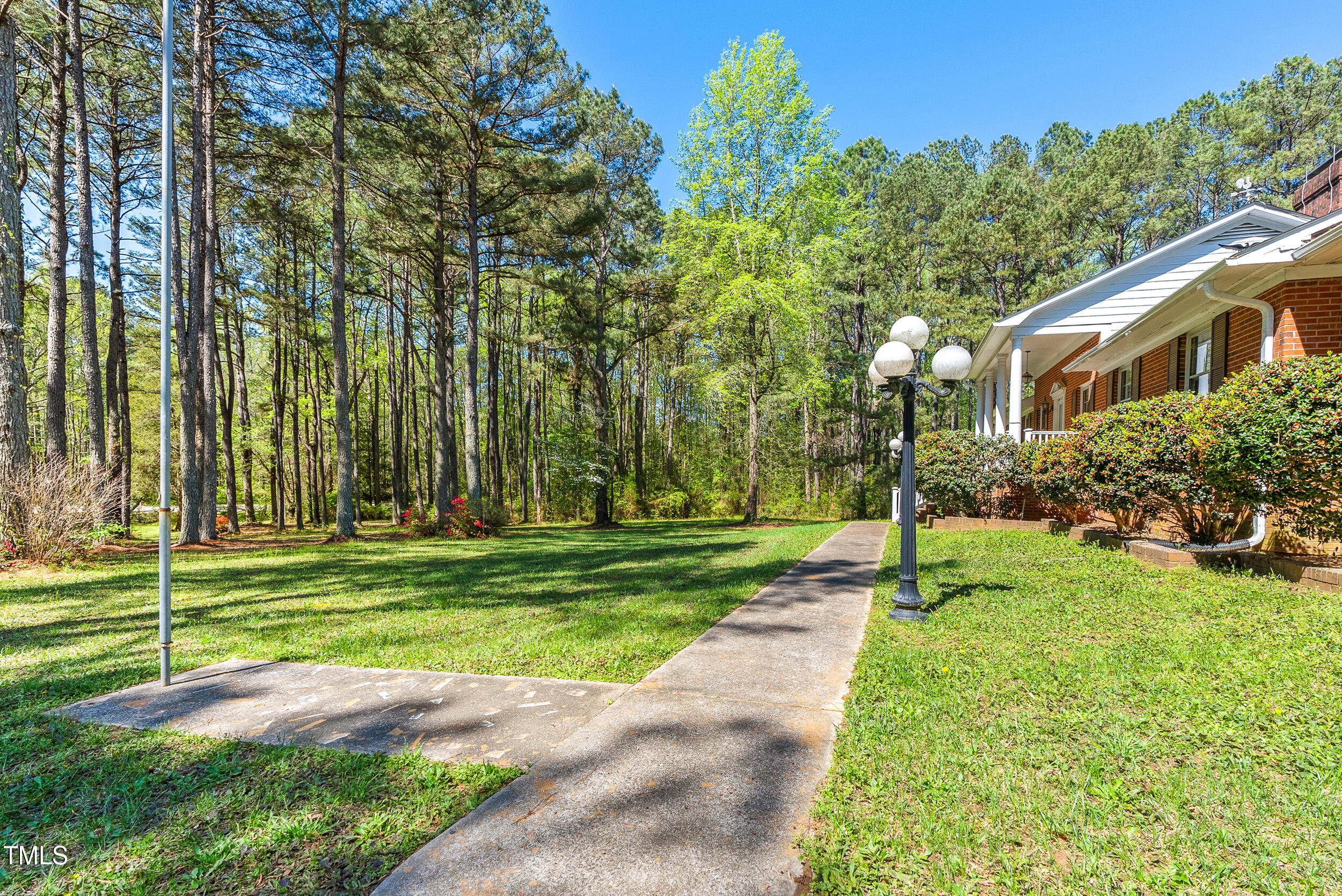 340 Ridgeway-Warrenton Road Warrenton, NC 27589 - Photo 6 of 45 340 Ridgeway-Warrenton Rd (3)