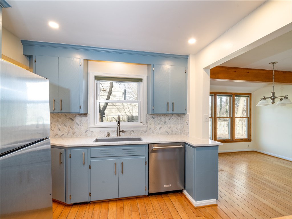 10 Hollyvale Drive Brighton, NY 14618 - Photo 16 of 36