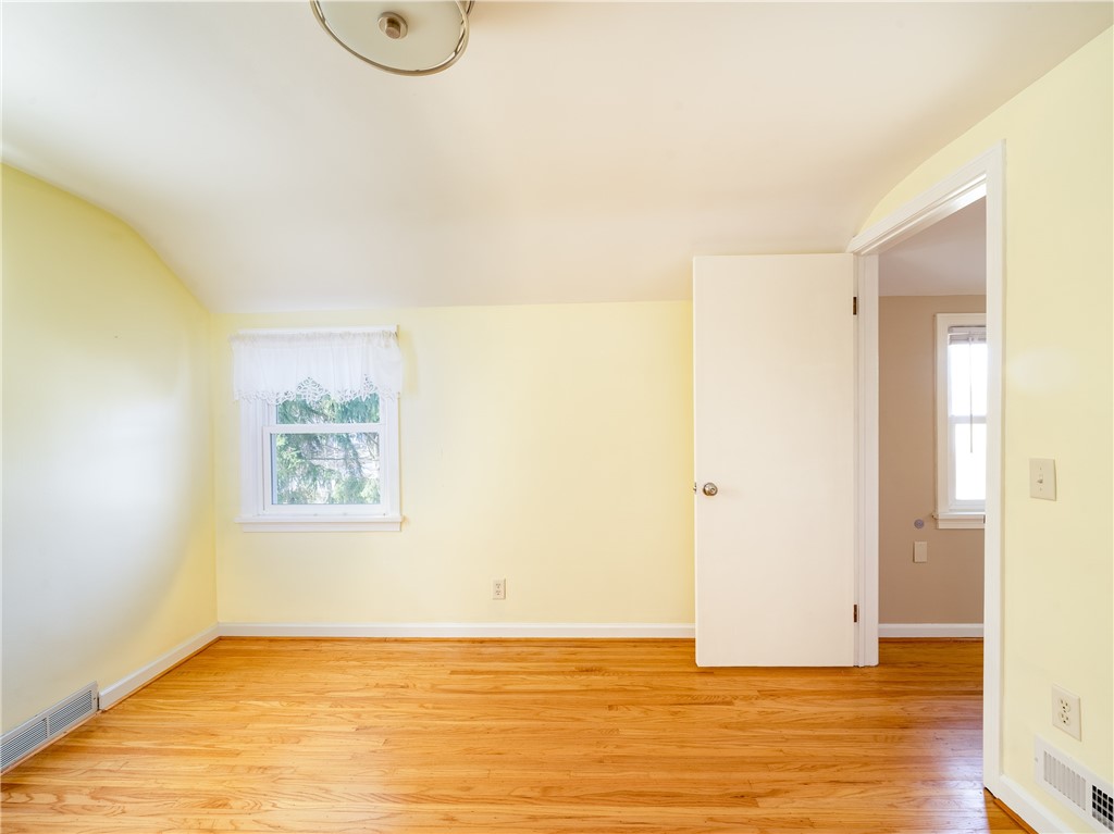 10 Hollyvale Drive Brighton, NY 14618 - Photo 20 of 36