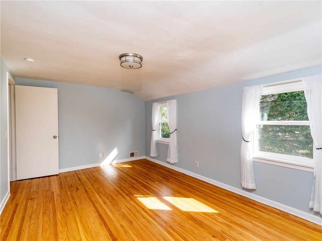 10 Hollyvale Drive Brighton, NY 14618 - Photo 27 of 36