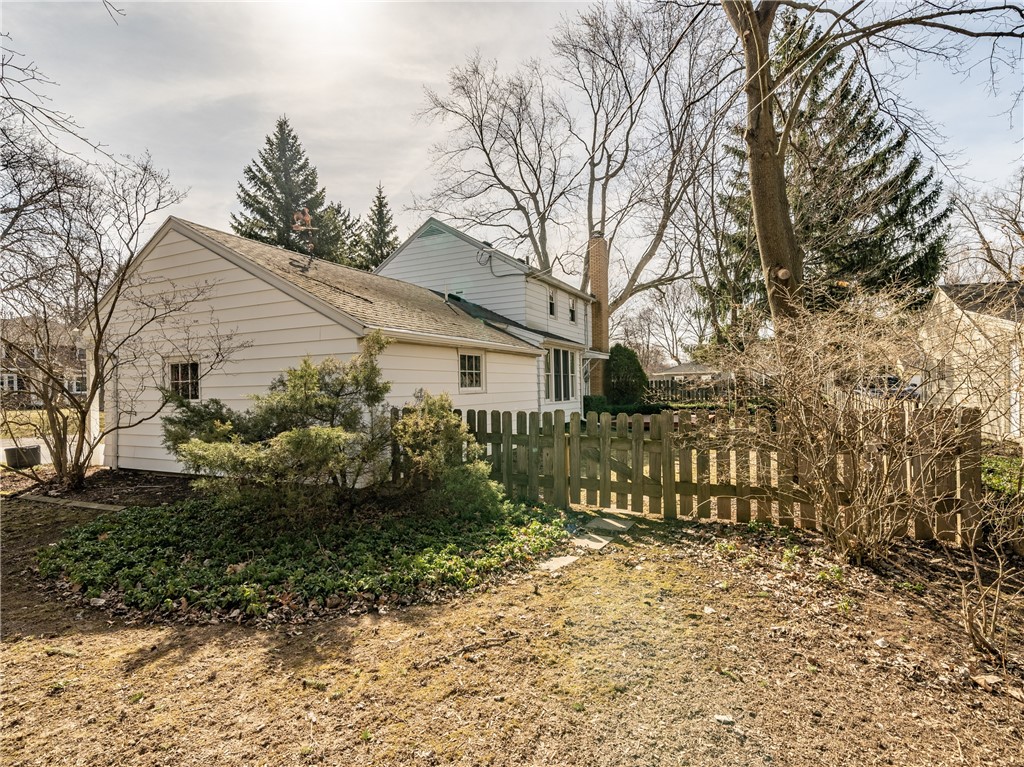 10 Hollyvale Drive Brighton, NY 14618 - Photo 33 of 36