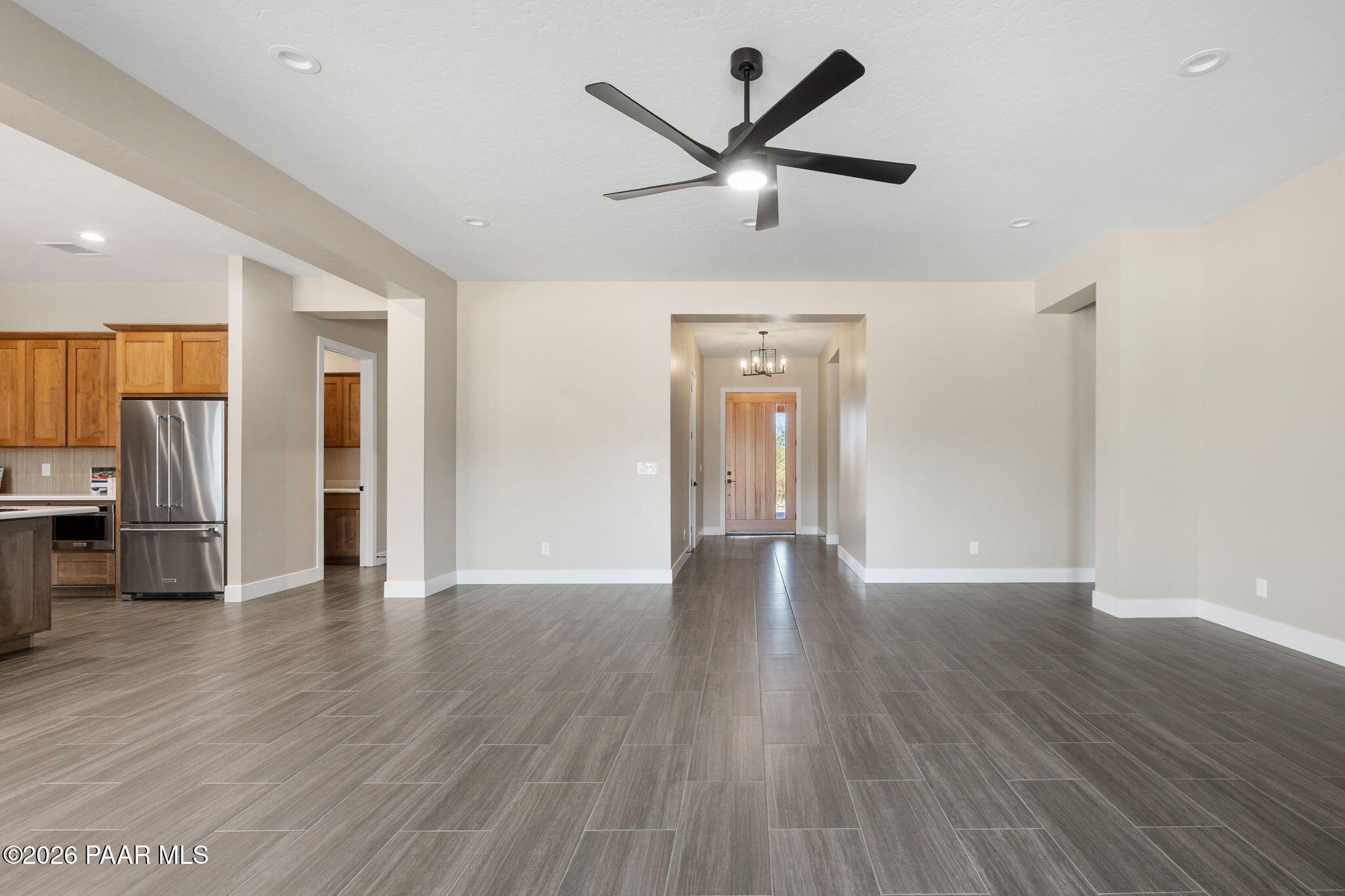 9529 North Bridle Ridge Road Prescott, AZ 86305 - Photo 11 of 43 10-Living Room 1