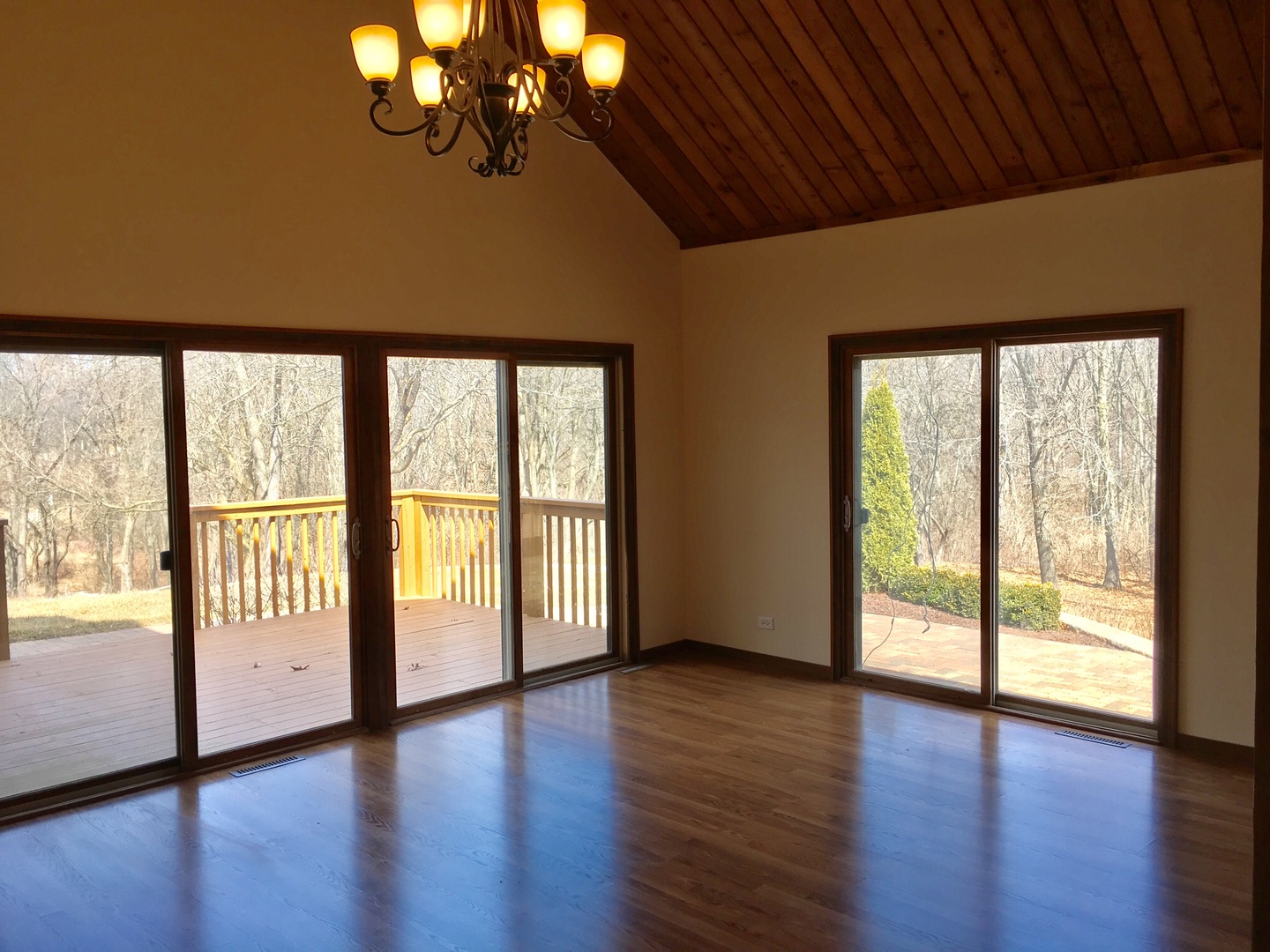 1018 South Fleming Road Bull Valley, IL 60098 - Photo 18 of 25