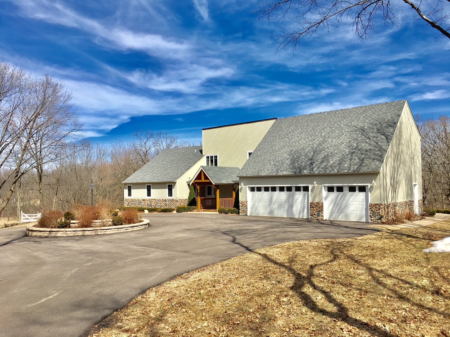 1018 South Fleming Road Bull Valley, IL 60098 - Photo 3 of 25