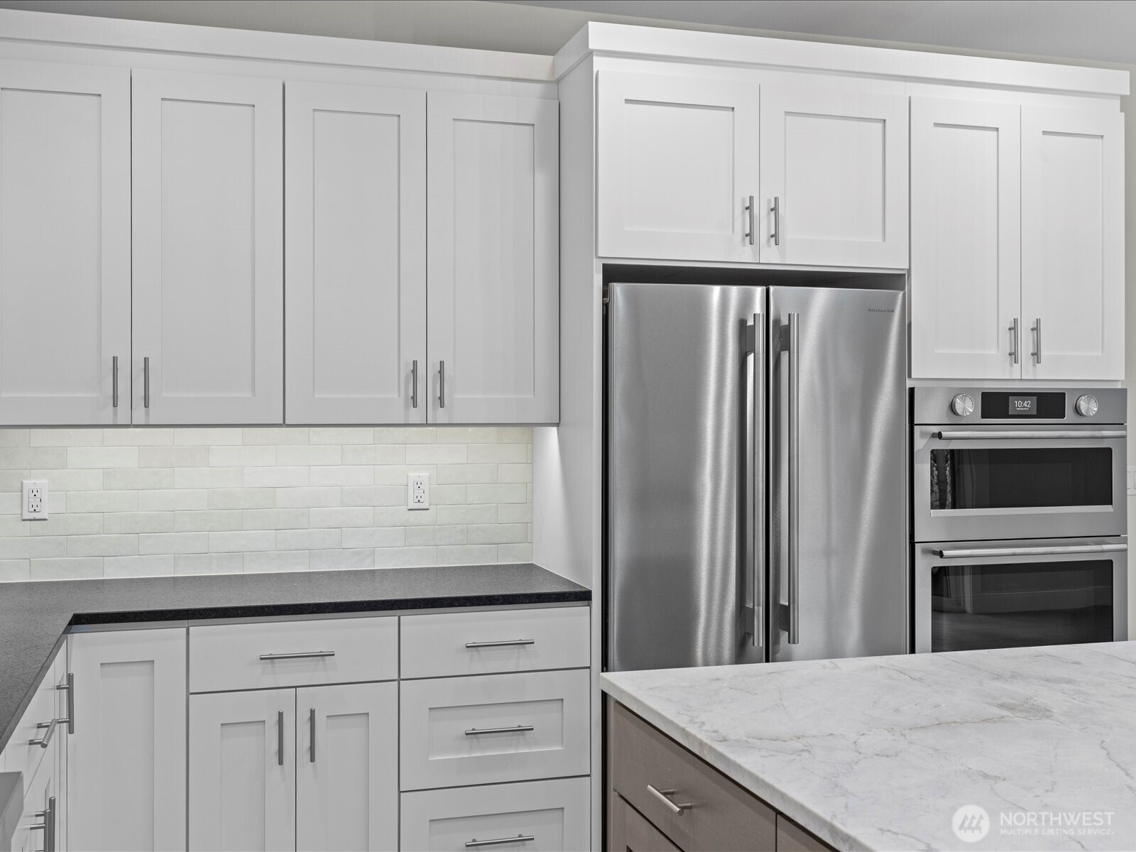 9207 Northeast 175th Street, Unit B Bothell, WA 98011 - Photo 12 of 35