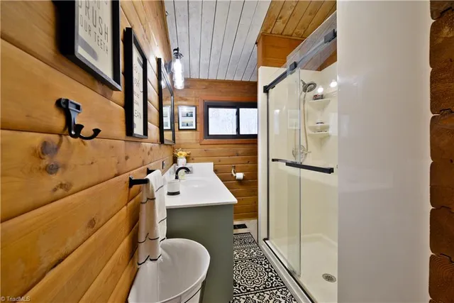 $448,500 | 2147 Sparger Road, Mount Airy, NC 27030