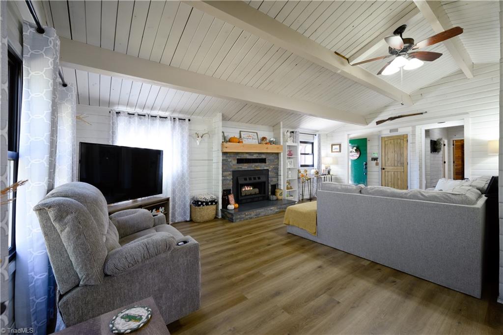 2147 Sparger Road Mount Airy, NC 27030 - Photo 2 of 34