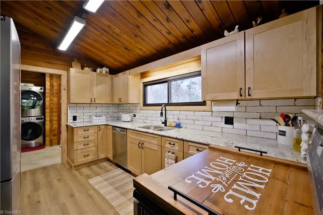 $448,500 | 2147 Sparger Road, Mount Airy, NC 27030