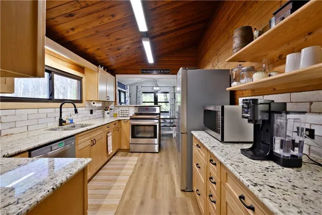 $448,500 | 2147 Sparger Road, Mount Airy, NC 27030