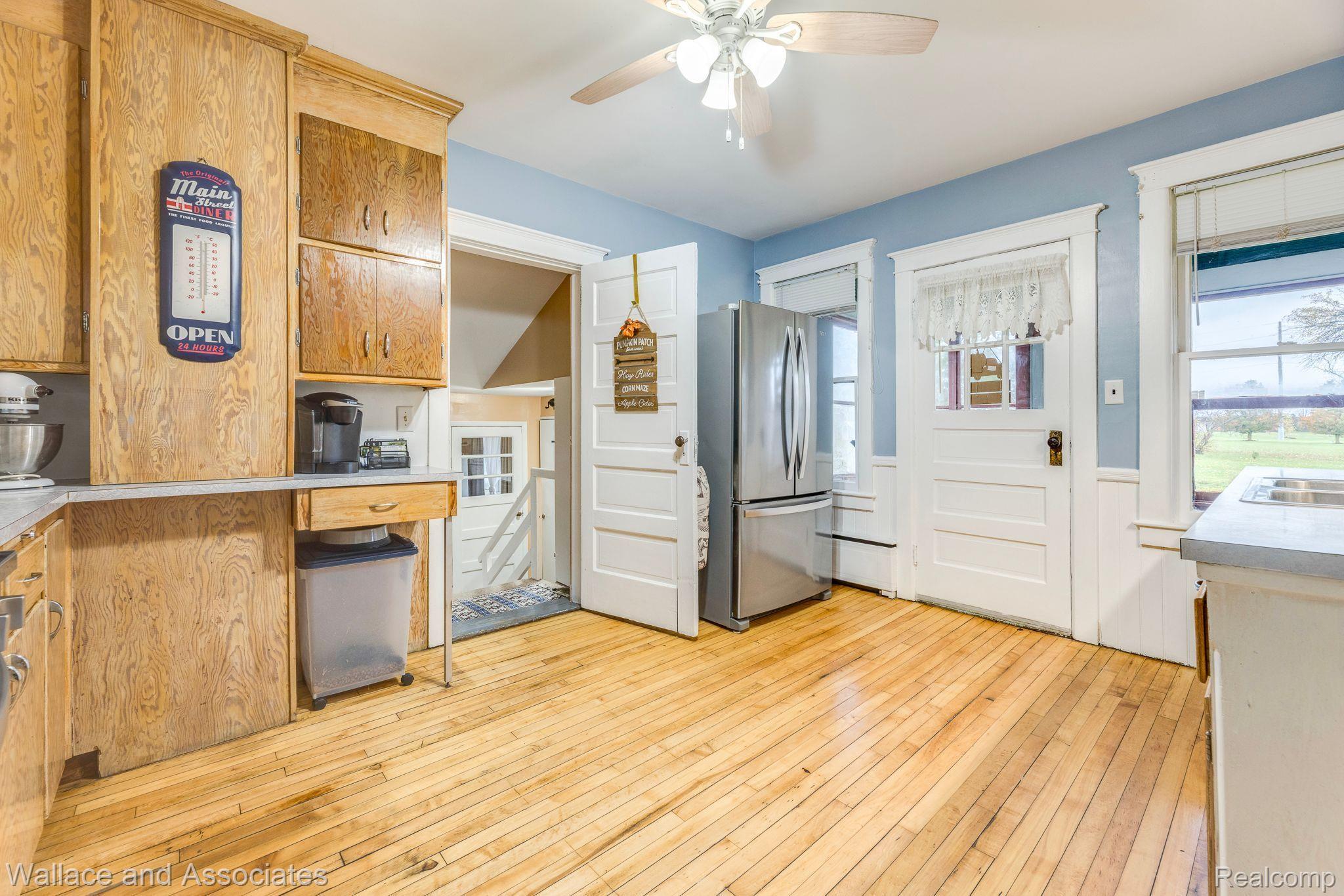 5070 Walker Road North Street, MI 48049 - Photo 11 of 71 Kitchen
