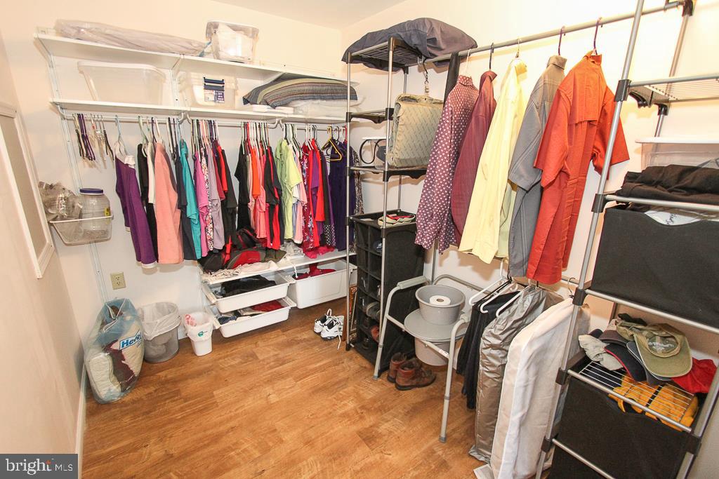 129 North Hills Road Barto, PA 19504 - Photo 21 of 37 Walk In Closet in the grand master suite