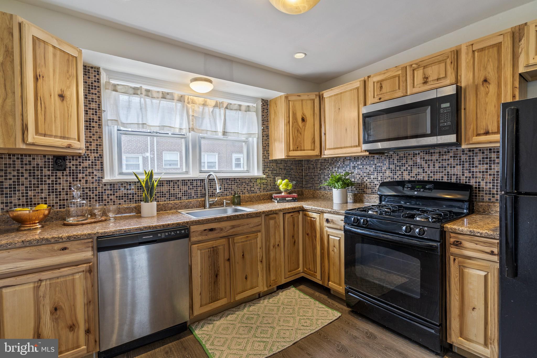 7832 Temple Road Philadelphia, PA 19150 - Photo 13 of 31 Gallery Image 13