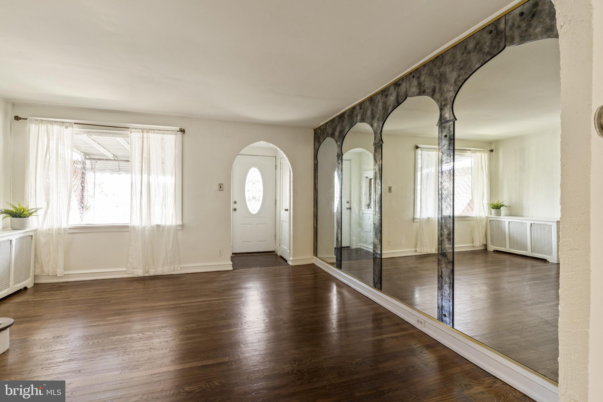 7832 Temple Road Philadelphia, PA 19150 - Photo 10 of 31 Gallery Image 10
