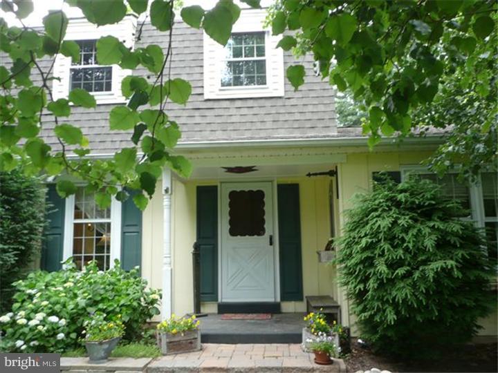 4216 New Hope Road New Hope, PA 18938 - Photo 1 of 25