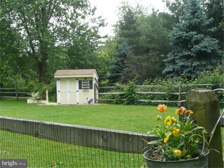 4216 New Hope Road New Hope, PA 18938 - Photo 20 of 25