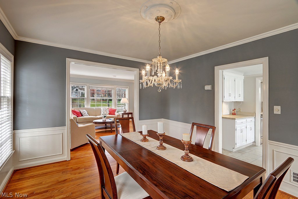 2179 Edgerton Road Cleveland, OH 44118 - Photo 7 of 22