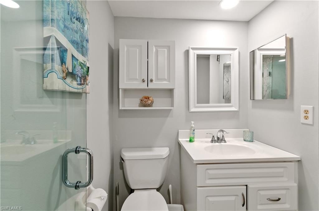 13 High Point Circle North, Unit 203 Naples, FL 34103 - Photo 17 of 34