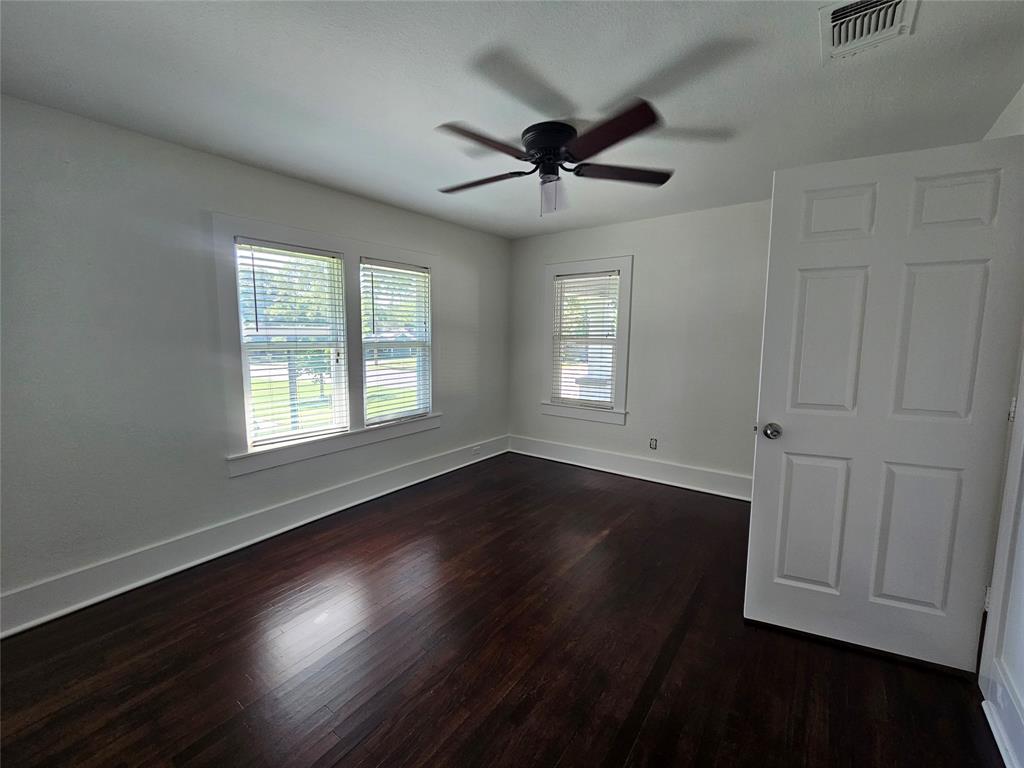 806 West Spring Street Weatherford, TX 76086 - Photo 15 of 24
