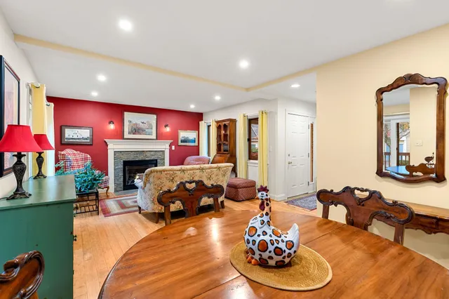 $625,000 | 124 Spinnaker Way, Portsmouth, NH 03801