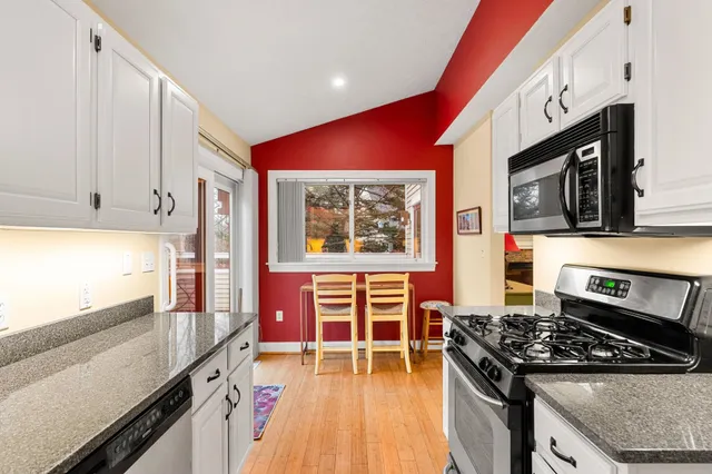 $625,000 | 124 Spinnaker Way, Portsmouth, NH 03801