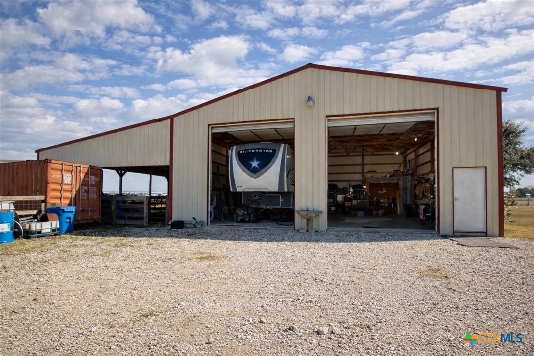 9439 Jeske Road Needville, TX 77461 - Photo 37 of 48
