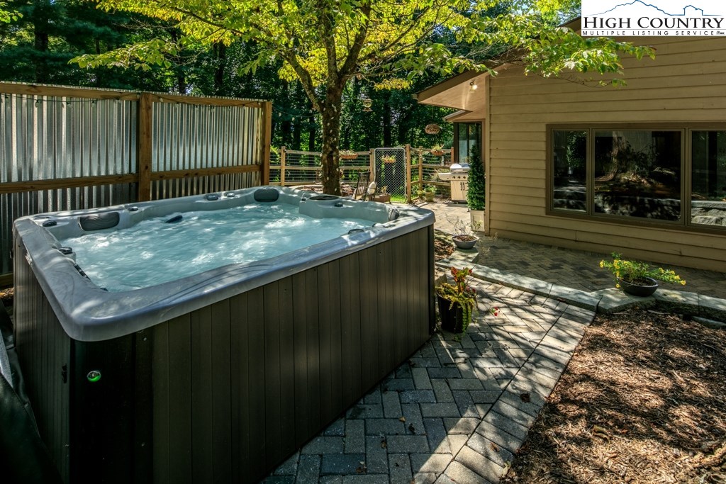 150 King's Ridge Road Boone, NC 28607 - Photo 23 of 25 Gallery Image 23