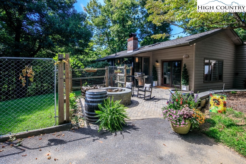 150 King's Ridge Road Boone, NC 28607 - Photo 24 of 25 Gallery Image 24