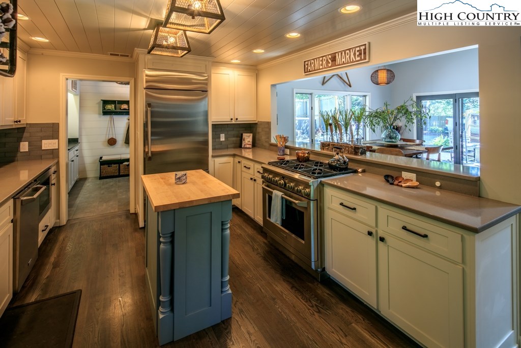 150 King's Ridge Road Boone, NC 28607 - Photo 7 of 25 Gallery Image 7