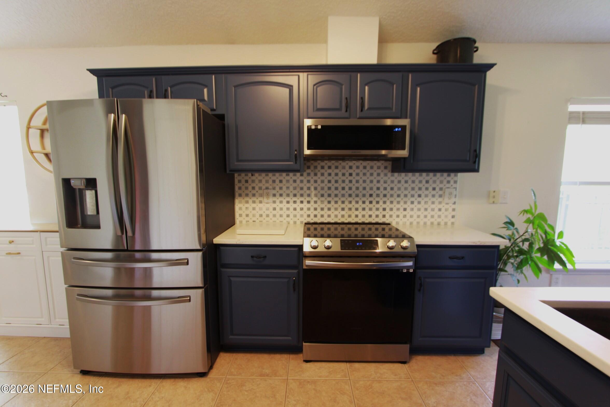 509 Candyroot Court St. Johns, FL 32259 - Photo 10 of 31 Kitchen4