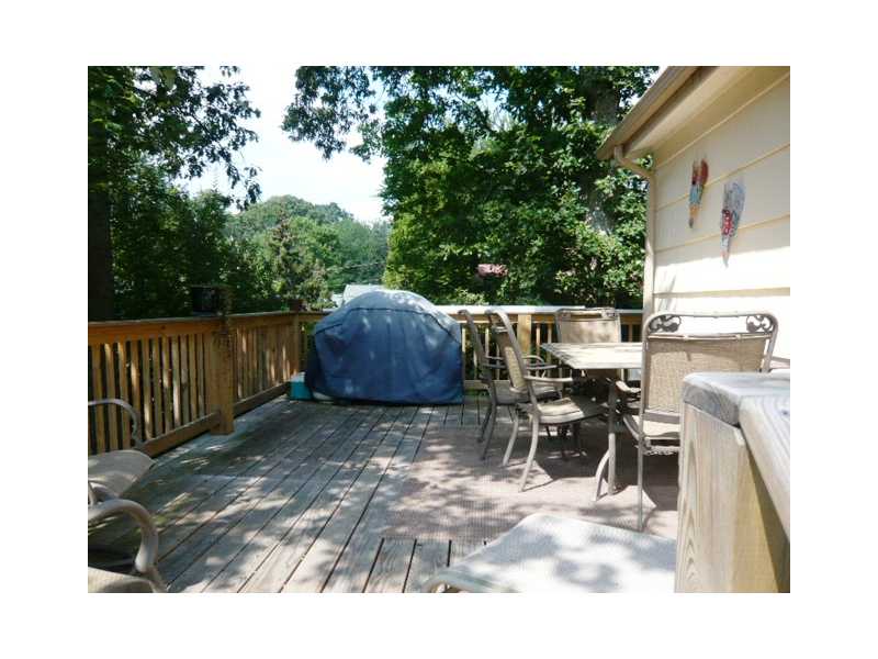 42 Azalea Road Narragansett, RI 02882 - Photo 20 of 25 Patio/Deck.