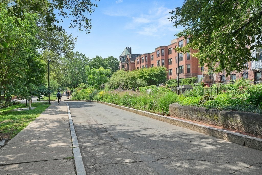 232 West Canton Street, Unit 2 Boston, MA 02116 - Photo 21 of 23 a sidewalk with a building in the background