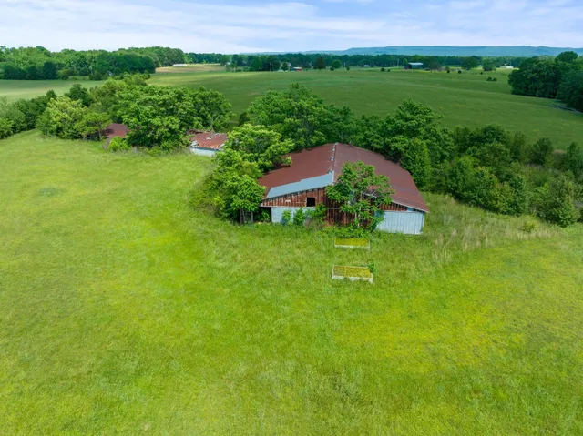 $750,000 | 0 Cox Lane, Belvidere, TN 37306