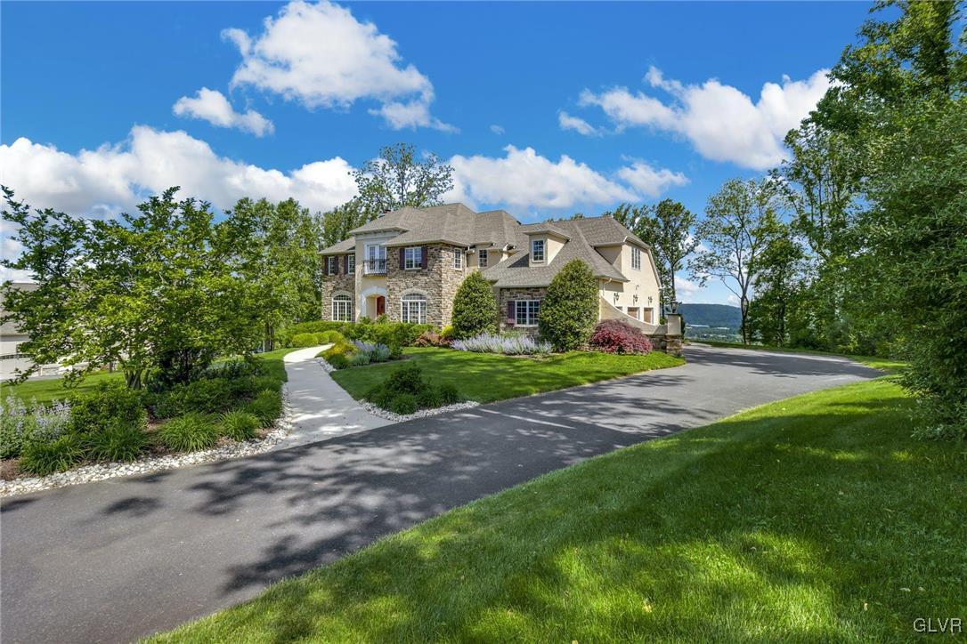 5435 Saucon Ridge Road Coopersburg, PA 18036 - Photo 7 of 46 Gallery Image 7
