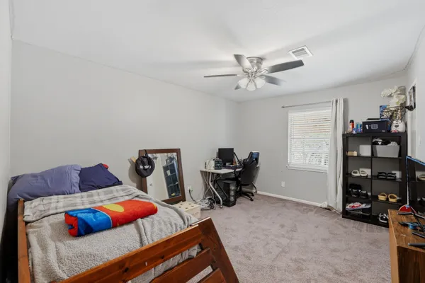 $2,350 | 15822 Echo Hill Drive, Houston, TX 77059