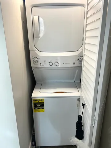 $2,750 | 1943 North Winchester Avenue, Unit 1R, Chicago, IL 60622