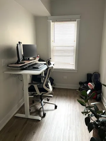 $2,750 | 1943 North Winchester Avenue, Unit 1R, Chicago, IL 60622