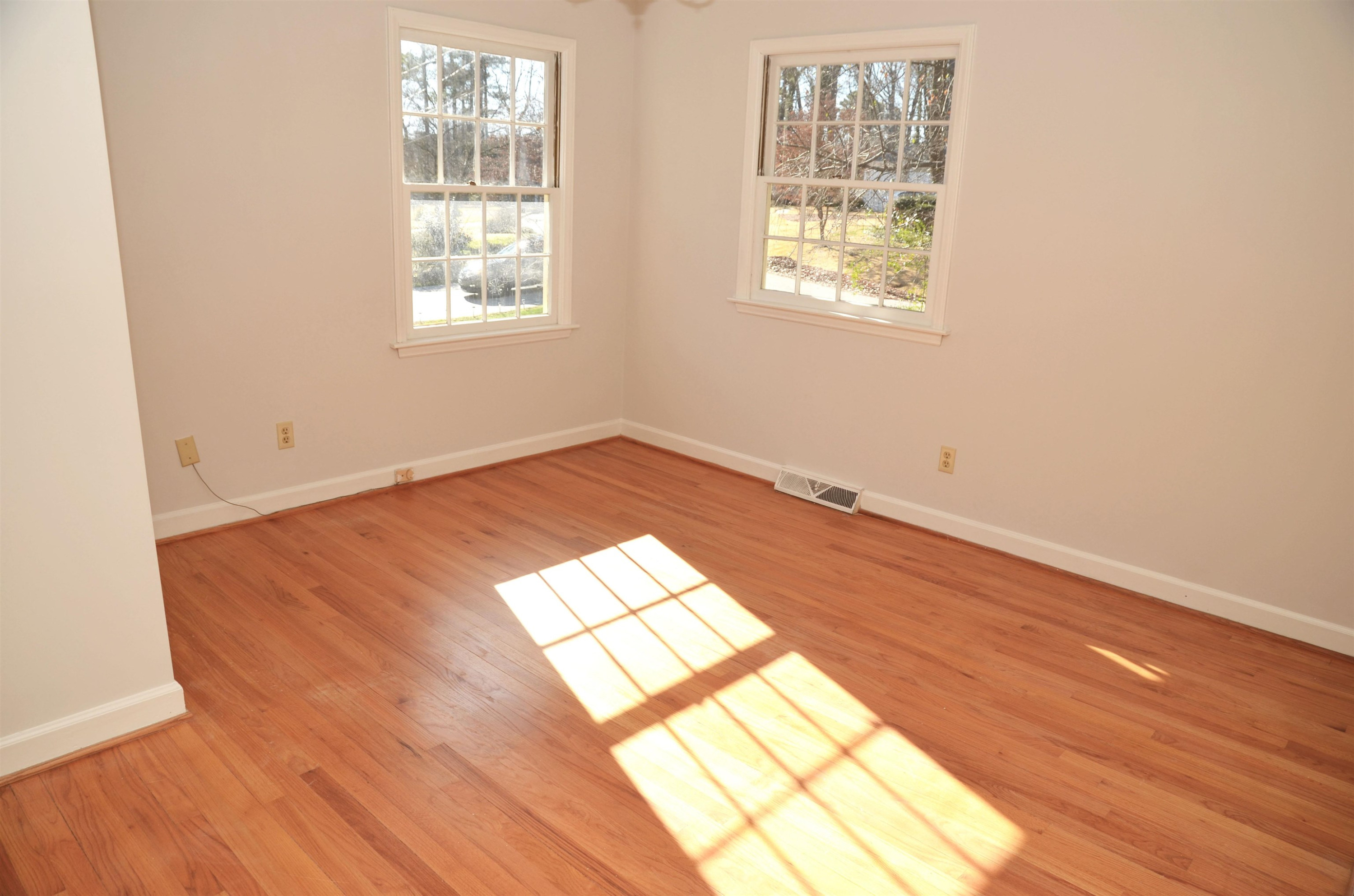4112 Amherst Lane Raleigh, NC 27609 - Photo 22 of 28 Photo 22