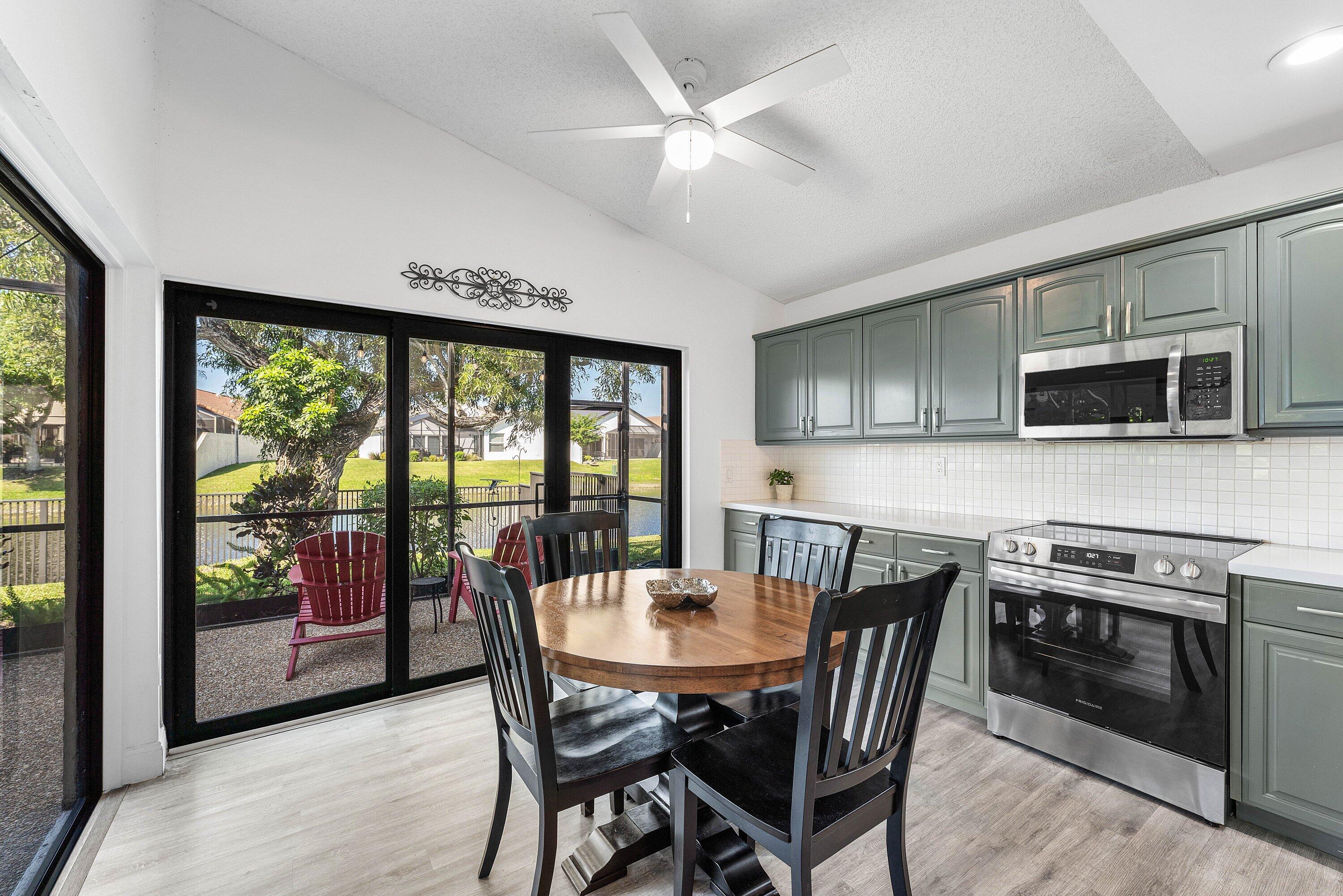 11074 Highland Circle Boca Raton, FL 33428 - Photo 9 of 42 014-11074HighlandCircle-BocaRaton-FL-334