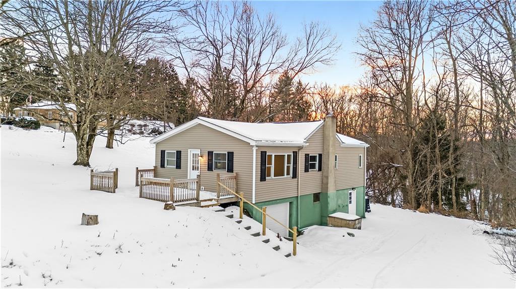 428 Mars Road Mars, PA 16046 - Photo 2 of 29 Gallery Image 2