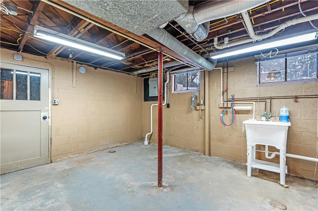 428 Mars Road Mars, PA 16046 - Photo 27 of 29 Gallery Image 27