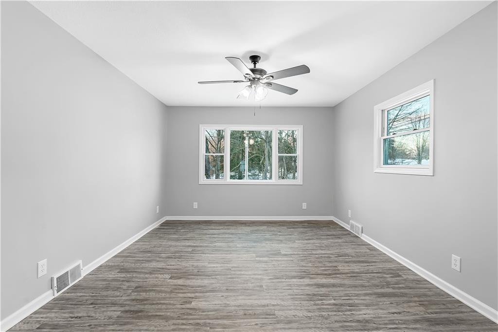 428 Mars Road Mars, PA 16046 - Photo 6 of 29 Gallery Image 6